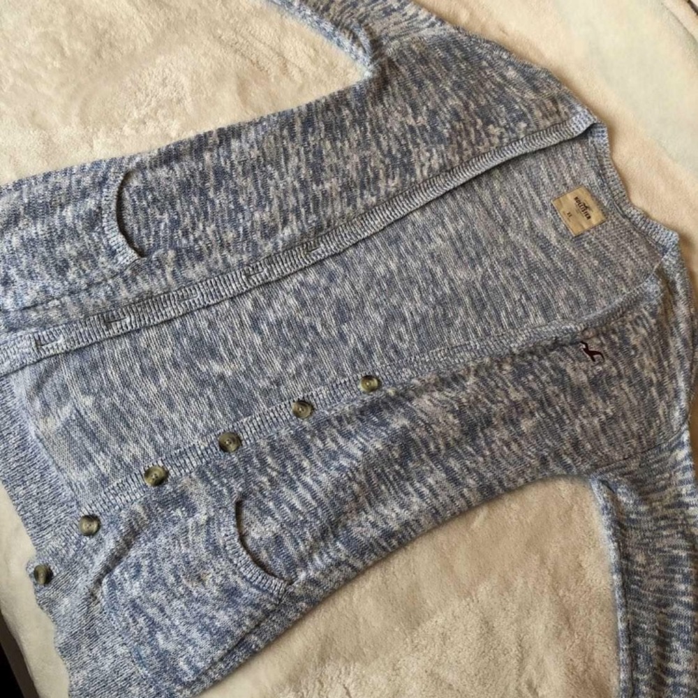 Hollister Cardigan
